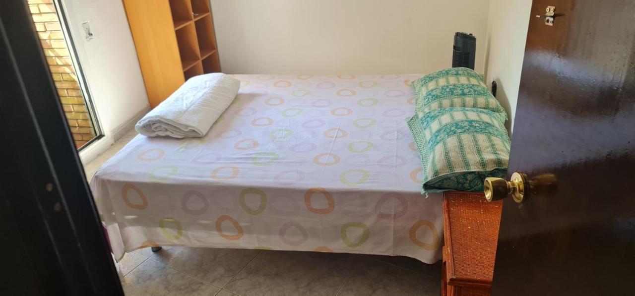 Sunny Room In A Shared Apartment In Руби Экстерьер фото