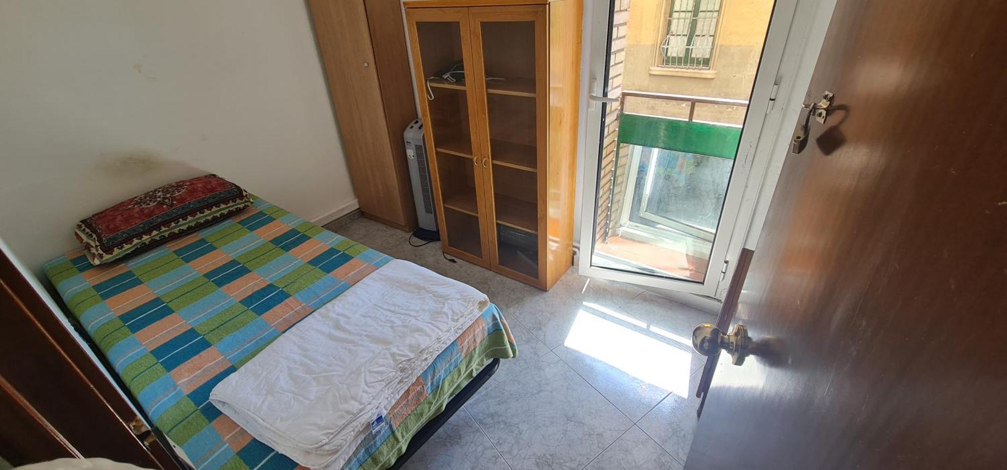 Sunny Room In A Shared Apartment In Руби Экстерьер фото